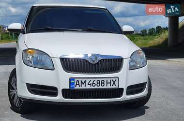 Хэтчбек Skoda Fabia 2008 в Бердичеве