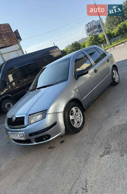 Хетчбек Skoda Fabia 2006 в Чернівцях