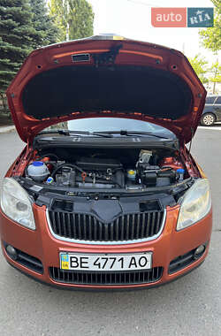 Хэтчбек Skoda Fabia 2008 в 