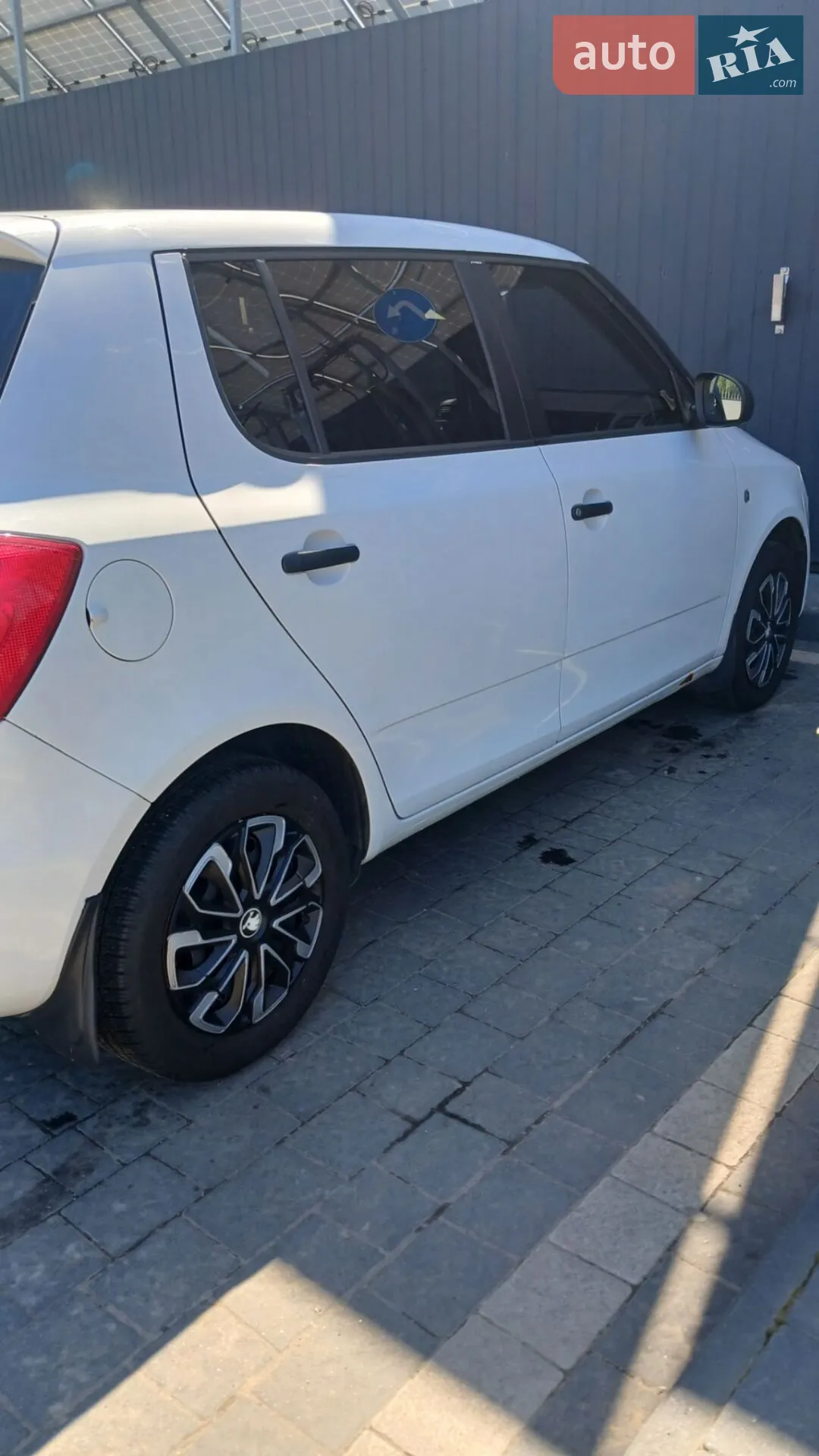 Skoda Fabia 2009 VIN TMBAA25J493169688 фото оголошення 26 з 34