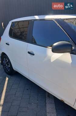 Хэтчбек Skoda Fabia 2009 в Самборе