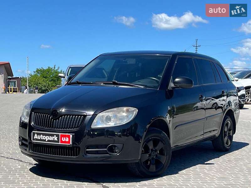 Універсал Skoda Fabia 2008 в Львові