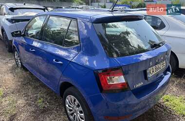 Хэтчбек Skoda Fabia 2021 в 