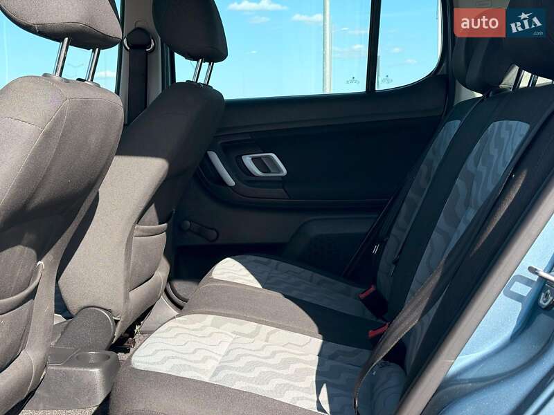Хэтчбек Skoda Fabia 2008 в Львове