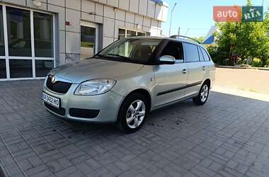 Універсал Skoda Fabia 2009 в Кам'янець-Подільському