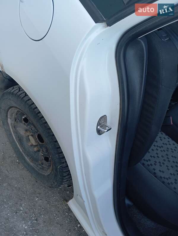 Хетчбек Skoda Fabia 2006 в Піщанці