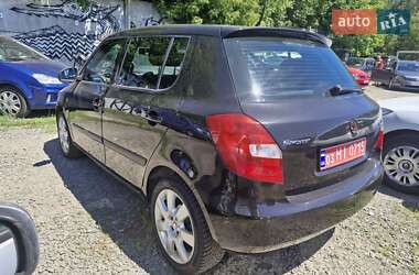 Хэтчбек Skoda Fabia 2008 в 