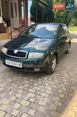 Хэтчбек Skoda Fabia 2004 в Ровно