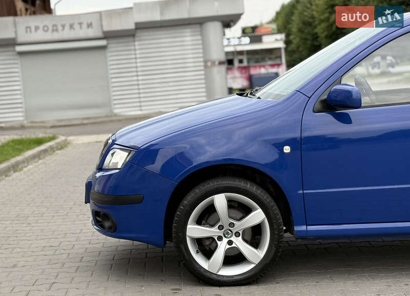 Хэтчбек Skoda Fabia 2005 в Староконстантинове