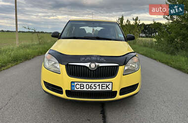 Хетчбек Skoda Fabia 2008 в Мені