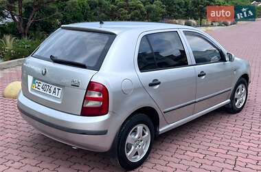 Хэтчбек Skoda Fabia 2001 в Черновцах