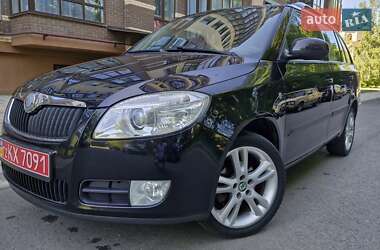 Универсал Skoda Fabia 2010 в Чернигове