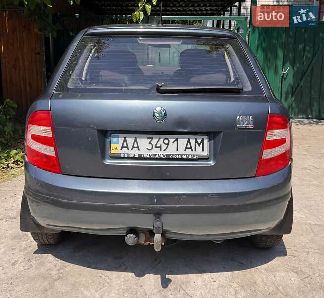 Хэтчбек Skoda Fabia 2004 в Мироновке фото 4 Хэтчбек Skoda Fabia 2004 в Мироновке