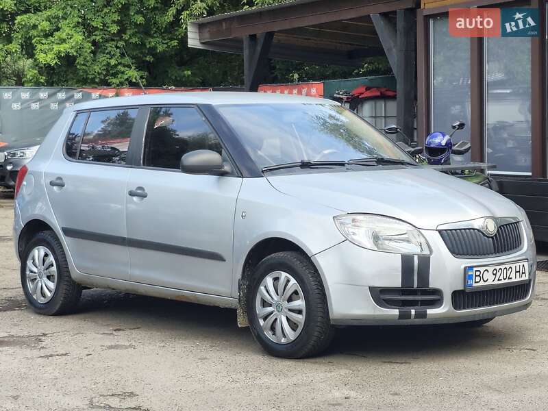 Хэтчбек Skoda Fabia 2007 в Львове