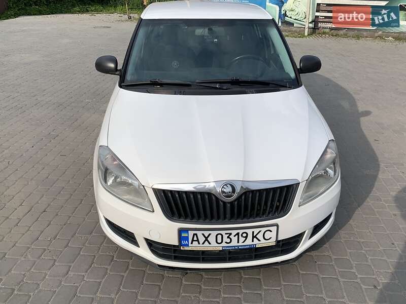Хэтчбек Skoda Fabia 2013 в Харькове