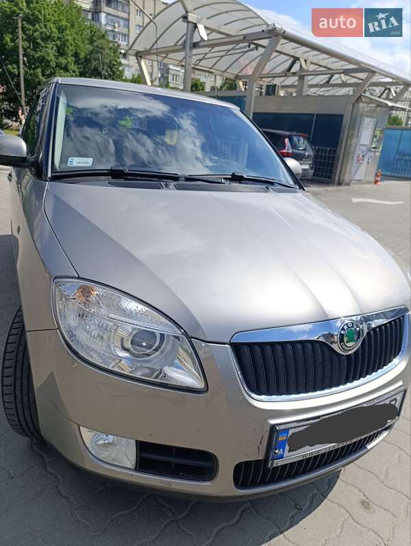Хэтчбек Skoda Fabia 2008 в Львове фото 29 Хэтчбек Skoda Fabia 2008 в Львове