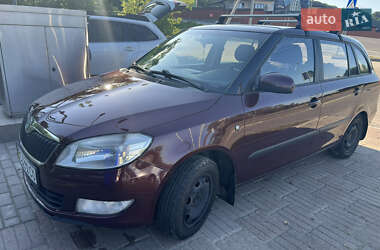 Универсал Skoda Fabia 2012 в Львове