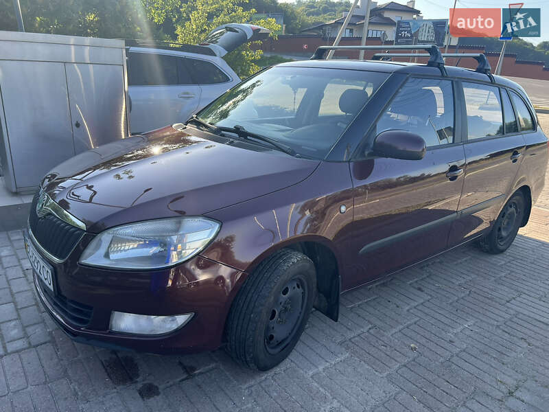 Универсал Skoda Fabia 2012 в 