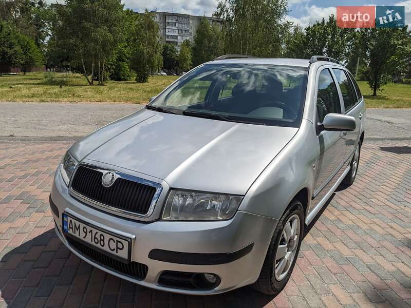 Универсал Skoda Fabia 2008 в Звягеле