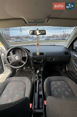 Универсал Skoda Fabia 2003 в 