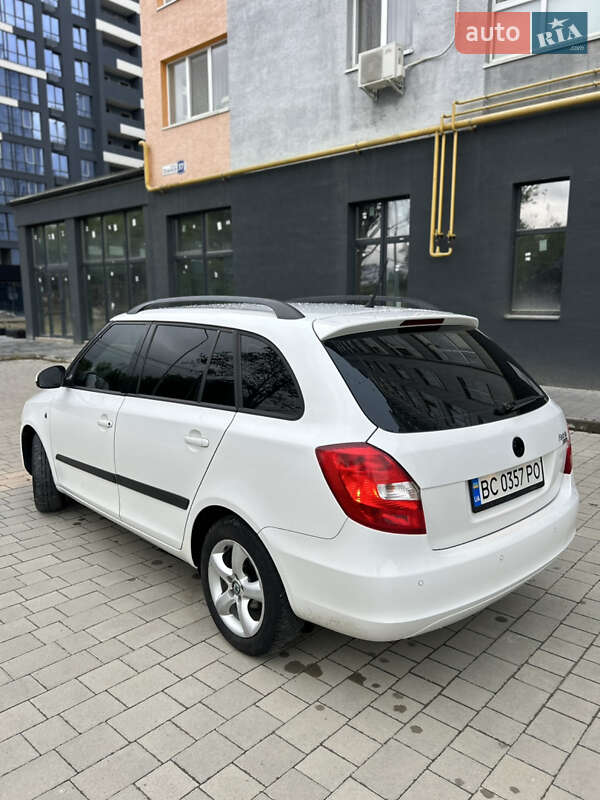 Универсал Skoda Fabia 2010 в Ивано-Франковске