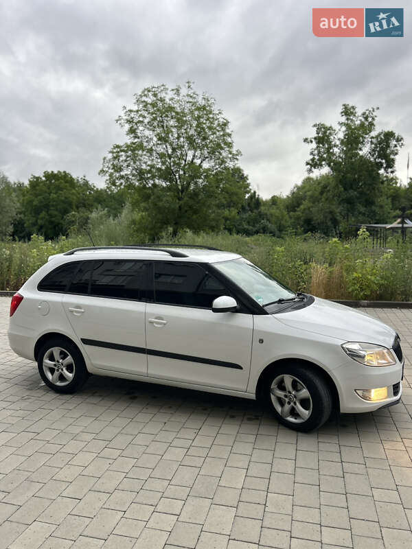 Универсал Skoda Fabia 2010 в Ивано-Франковске
