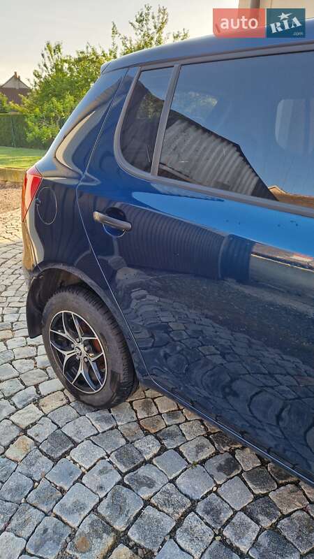 Хетчбек Skoda Fabia 2011 в Дубні