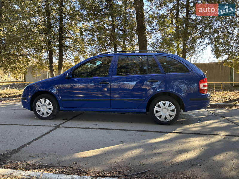 Универсал Skoda Fabia 2006 в Надворной