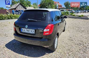 Хэтчбек Skoda Fabia 2011 в Киеве