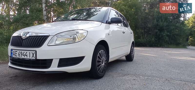 Хэтчбек Skoda Fabia 2012 в Фастове