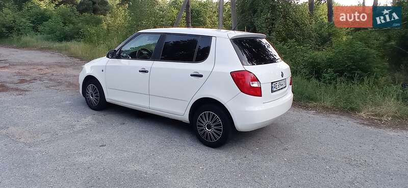 Хэтчбек Skoda Fabia 2012 в Фастове