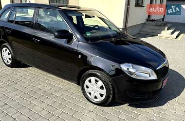 Универсал Skoda Fabia 2011 в Луцке