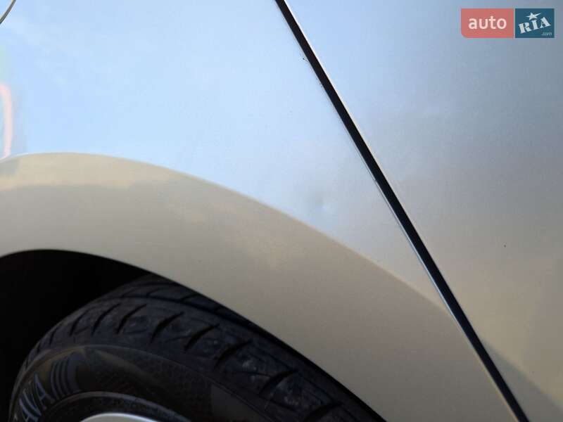 Універсал Skoda Fabia 2015 в Івано-Франківську