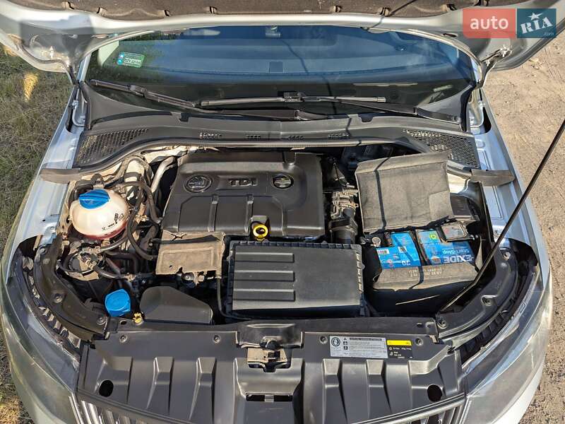 Універсал Skoda Fabia 2015 в Івано-Франківську