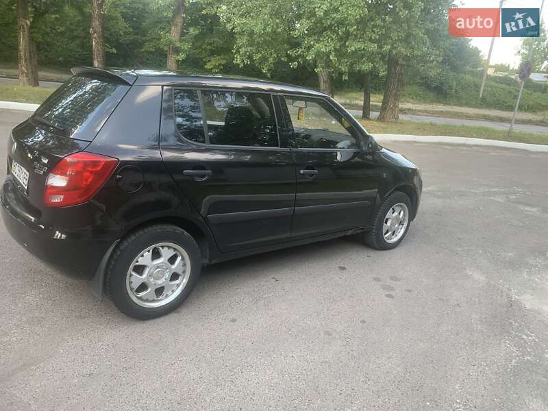 Хэтчбек Skoda Fabia 2008 в Львове