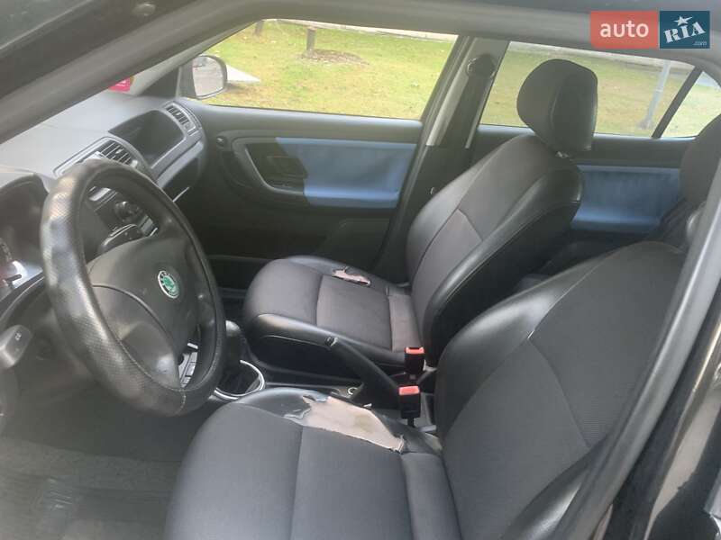 Хэтчбек Skoda Fabia 2008 в Львове