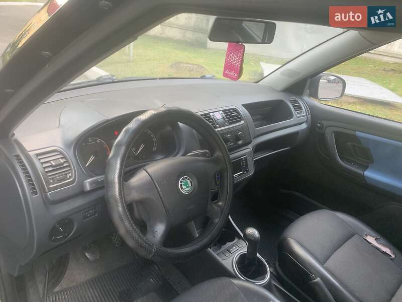 Хэтчбек Skoda Fabia 2008 в Львове