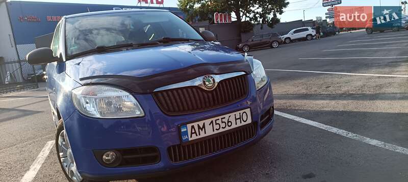Универсал Skoda Fabia 2009 в Житомире
