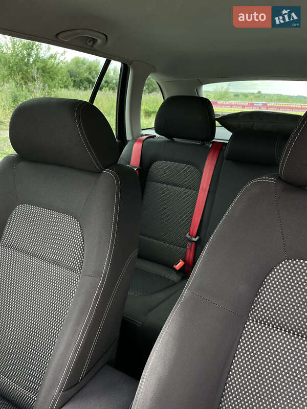 Универсал Skoda Fabia 2005 в Отынии