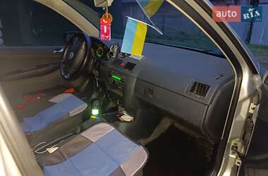 Хэтчбек Skoda Fabia 2007 в 