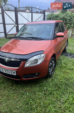 Хетчбек Skoda Fabia 2008 в Чернігові