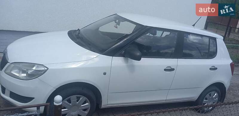 Хэтчбек Skoda Fabia 2011 в Бориславе