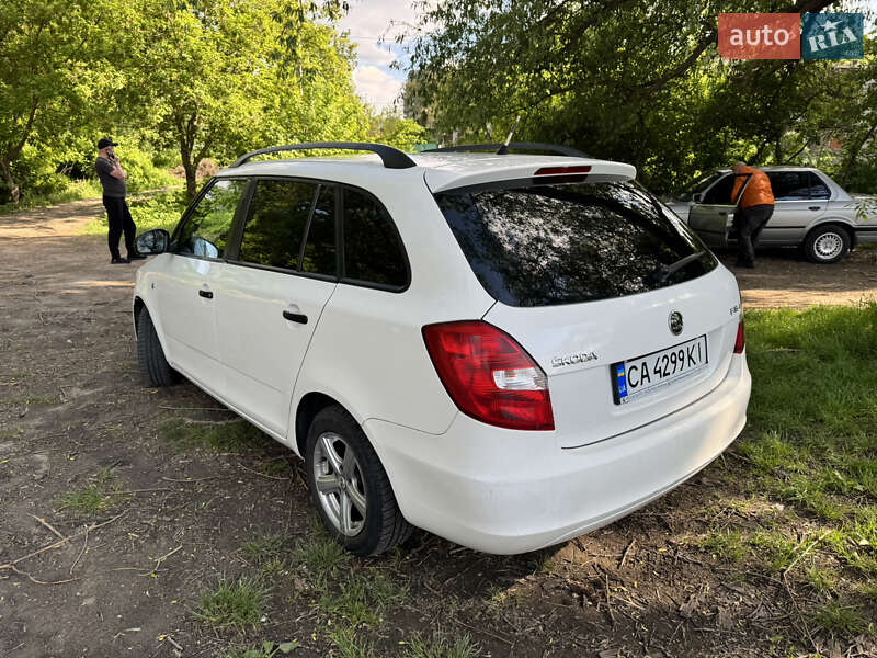 Универсал Skoda Fabia 2014 в Умани