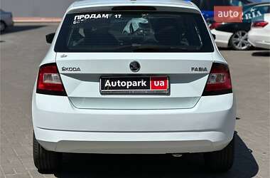 Хэтчбек Skoda Fabia 2017 в 
