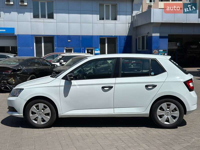 Хэтчбек Skoda Fabia 2017 в Одессе