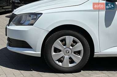 Хэтчбек Skoda Fabia 2017 в 