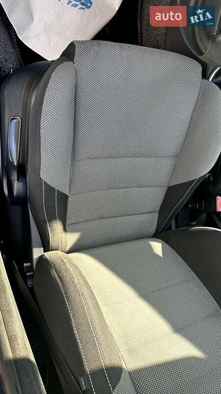 Универсал Skoda Fabia 2010 в Луцке