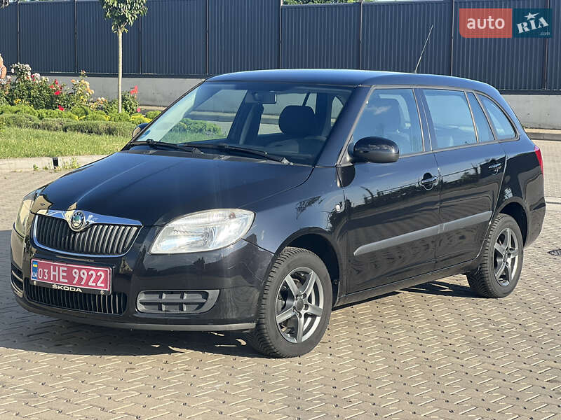 Универсал Skoda Fabia 2010 в 