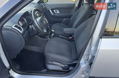 Хэтчбек Skoda Fabia 2009 в 