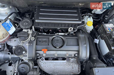 Хэтчбек Skoda Fabia 2009 в 